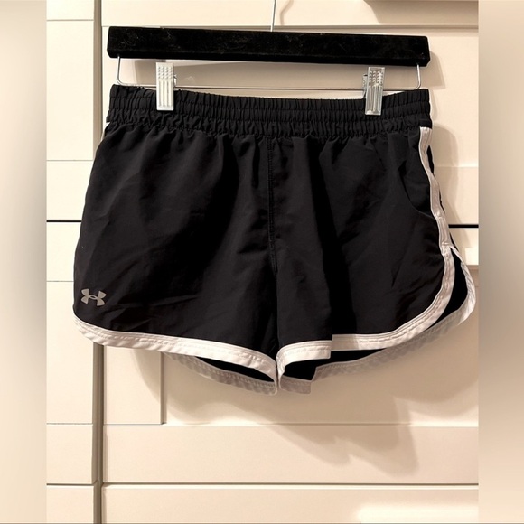 Bundle of Under Armour Shorts - Picture 6 of 6